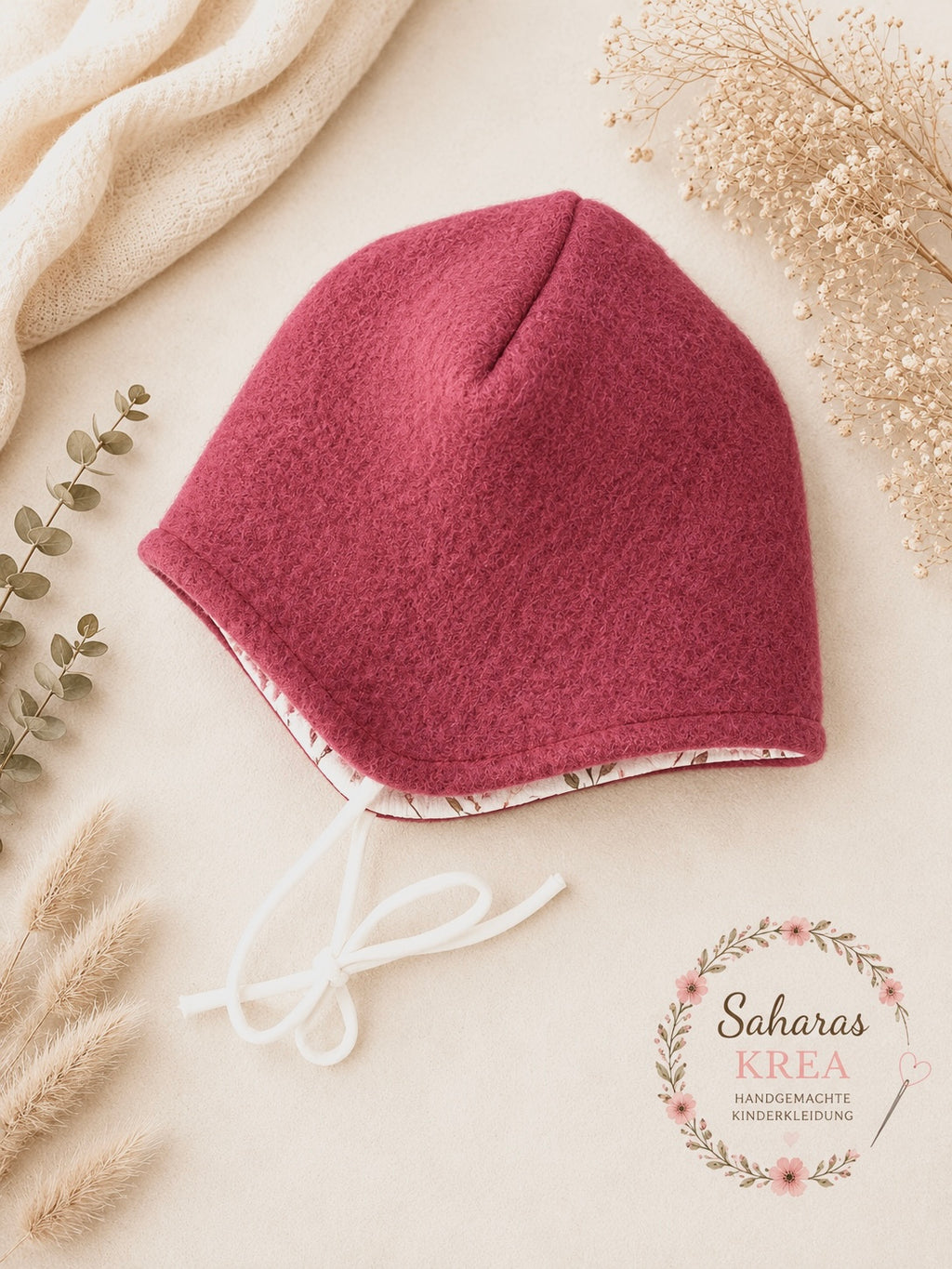 Walkmütze Baby dunkles altrosa mit Blumenmuster | Handmade | 100% Schurwolle mit Bauwolljersey gefuttert