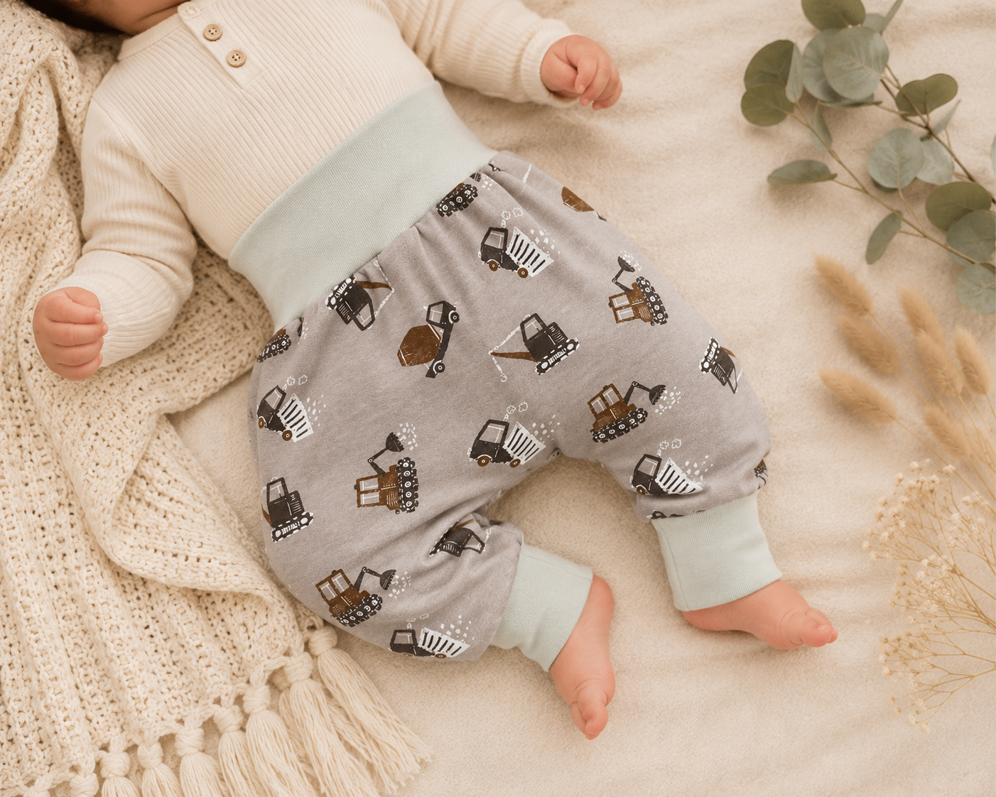 Pumphose Baby & Kinder Bagger Dunkelbeige – Mitwachshose aus French Terry | Handmade
