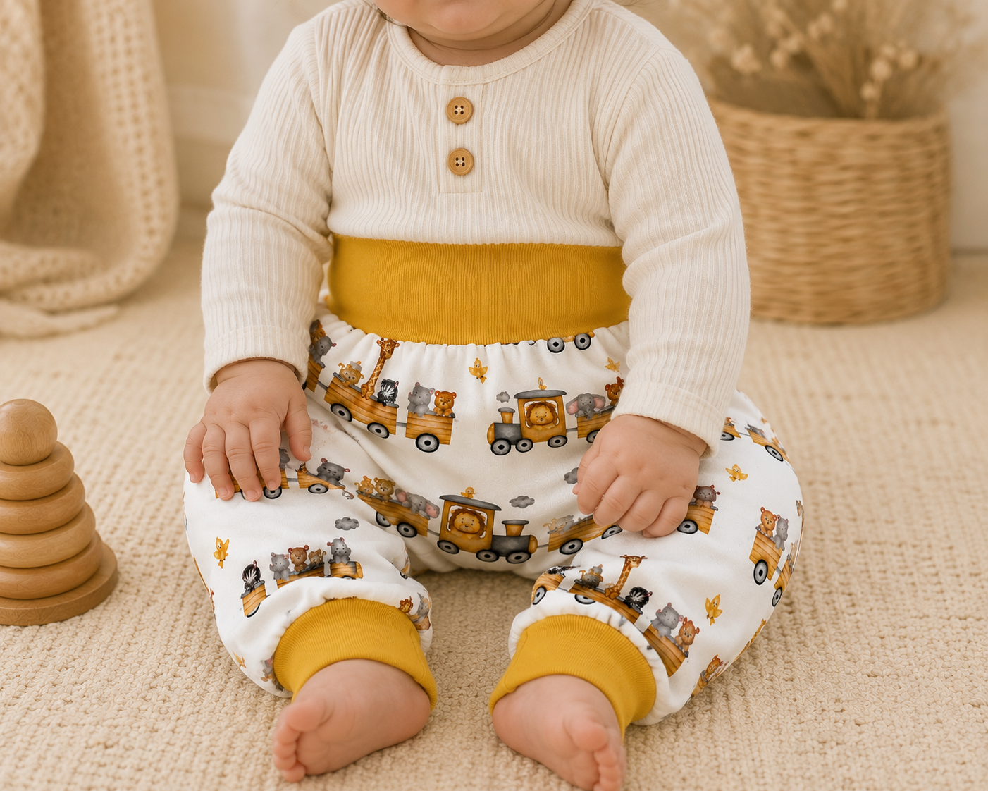 Pumphose Safari-Zug – Handgemachte Mitwachshose für Babys & Kinder