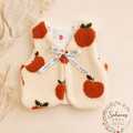 Teddyweste mit Apfelmuster – Handmade Kinderweste aus Teddystoff | Gefüttert mit 100 % Baumwolle