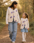 Partnerlook Teddyweste Mama & Kind – Wendeweste mit Blumenmuster in Flieder | Handmade Fotoshooting-Outfit